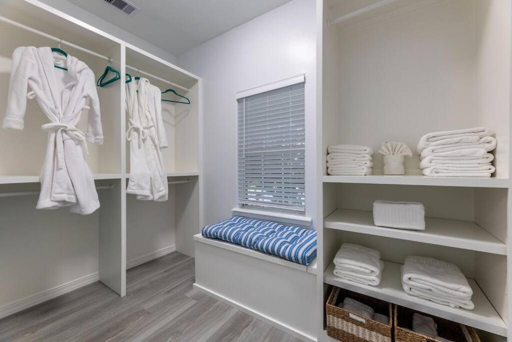 5/3 With A Heated Pool 2 Min From Beach, Updated Galveston Dış mekan fotoğraf