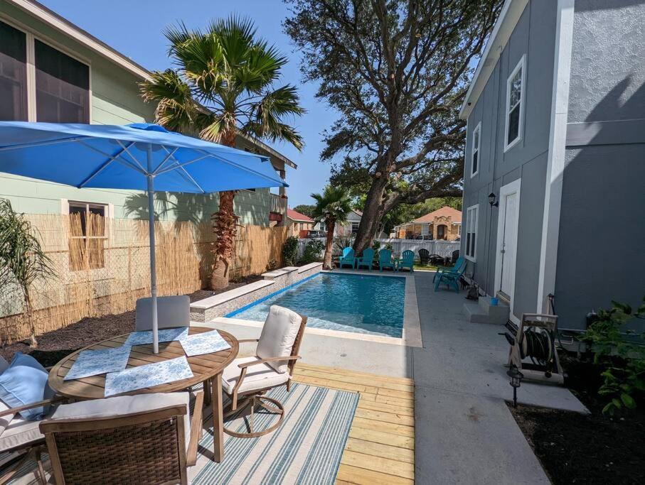 5/3 With A Heated Pool 2 Min From Beach, Updated Galveston Dış mekan fotoğraf