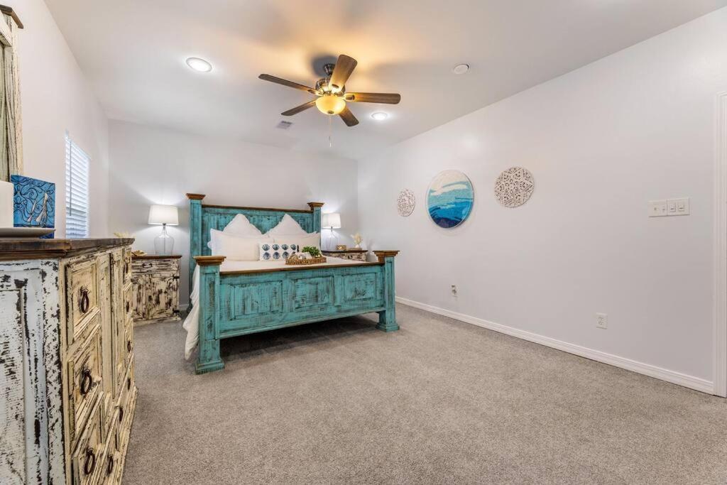 5/3 With A Heated Pool 2 Min From Beach, Updated Galveston Dış mekan fotoğraf