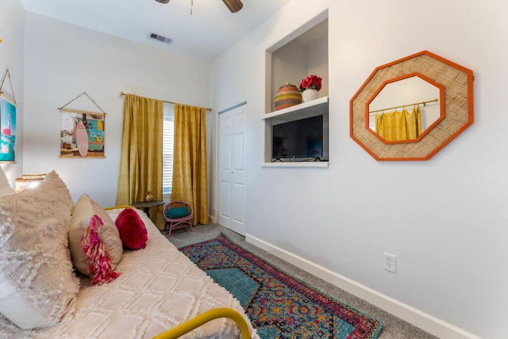 5/3 With A Heated Pool 2 Min From Beach, Updated Galveston Dış mekan fotoğraf
